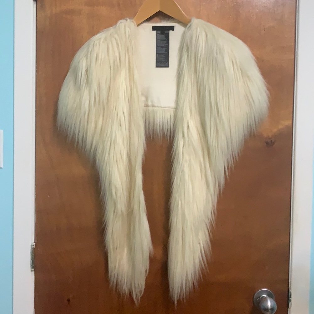 Glamorous angel wings shawl fun “ fur “